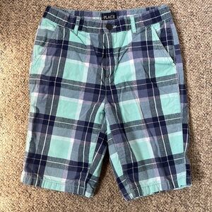 Children’s Place Size 12 Boy Plaid Short, with adjustable waist, good condition!
